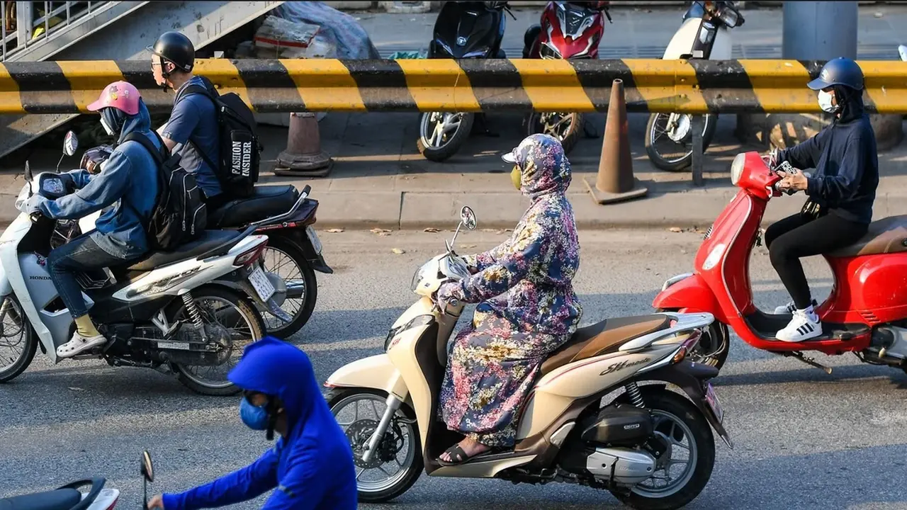 هانوي تواجه موجة حر استثنائية بأكثر من 40 درجة مئوية في 24 يونيو